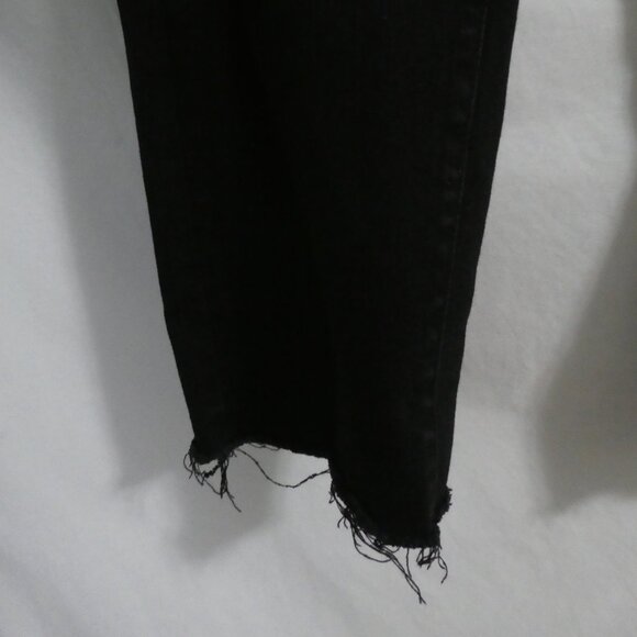 JOE FRESH + | size 16 | Classic Slim | Black Distressed Bermuda Denim Jeans - Picture 8 of 16